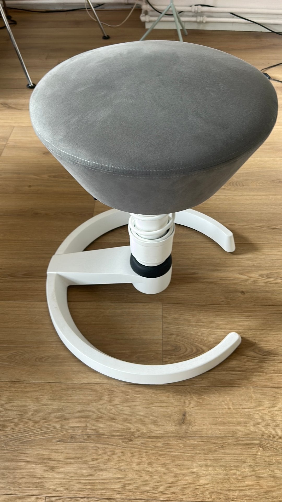 Ergonomische werkkruk, Ophalen of Verzenden, In hoogte verstelbaar, Zo goed als nieuw, Overige materialen
