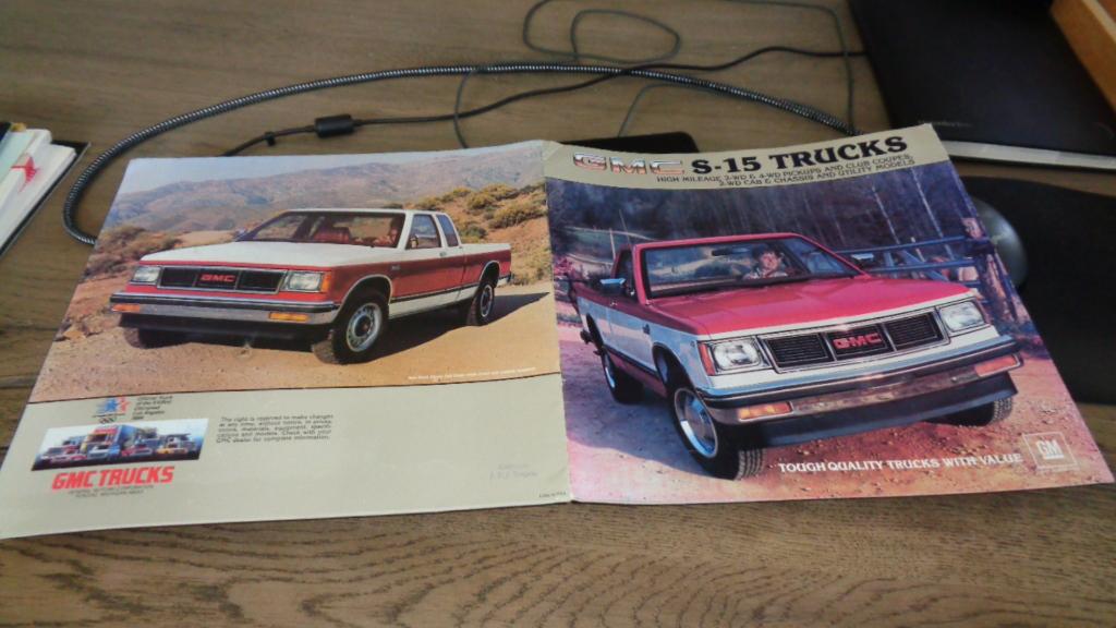 ZELDZAME USA Folder GMC  S-15  TRUCKS    1983, Verzenden, Gelezen, Overige merken