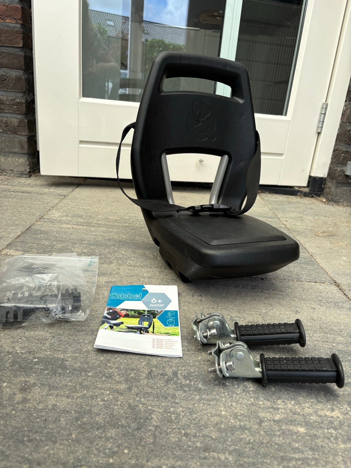 Bobike Junior fietszitje 6+ met voetsteuntjes, Ophalen, Achterzitje, Voetsteuntjes, 22 t/m 36 kg