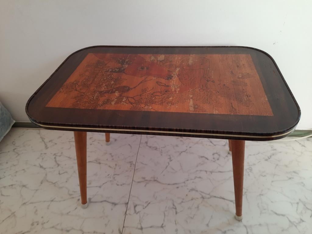 Vintage houten bijzettafel jaren 60 . ree met kalf, Ophalen of Verzenden
