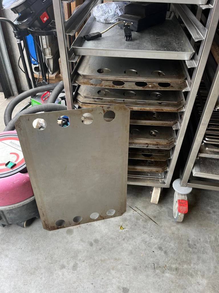 Rvs bakplaat 40 60 Leventi, Ophalen, Gebruikt