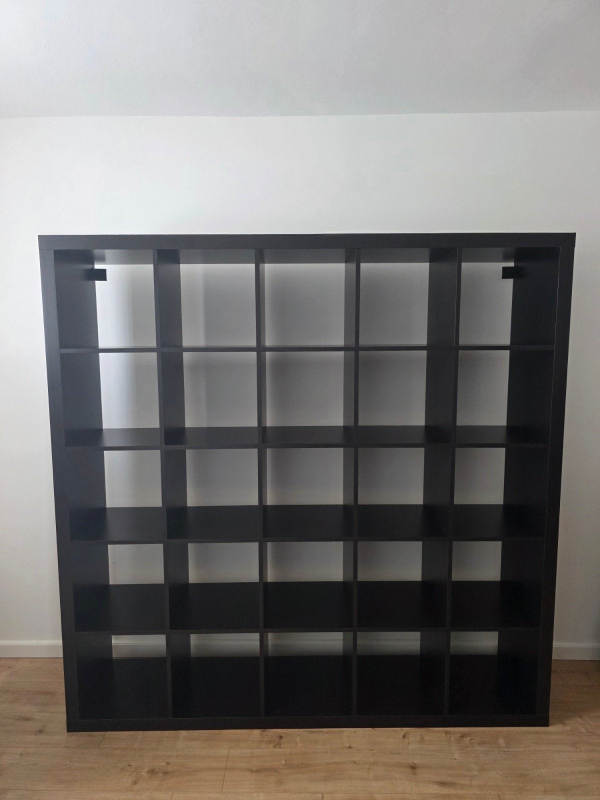 IKEA Kallax kast zwartbruin - Nette staat, Huis en Inrichting, Kasten | Boekenkasten, Ophalen, Gebruikt, 150 tot 200 cm, 150 tot 200 cm