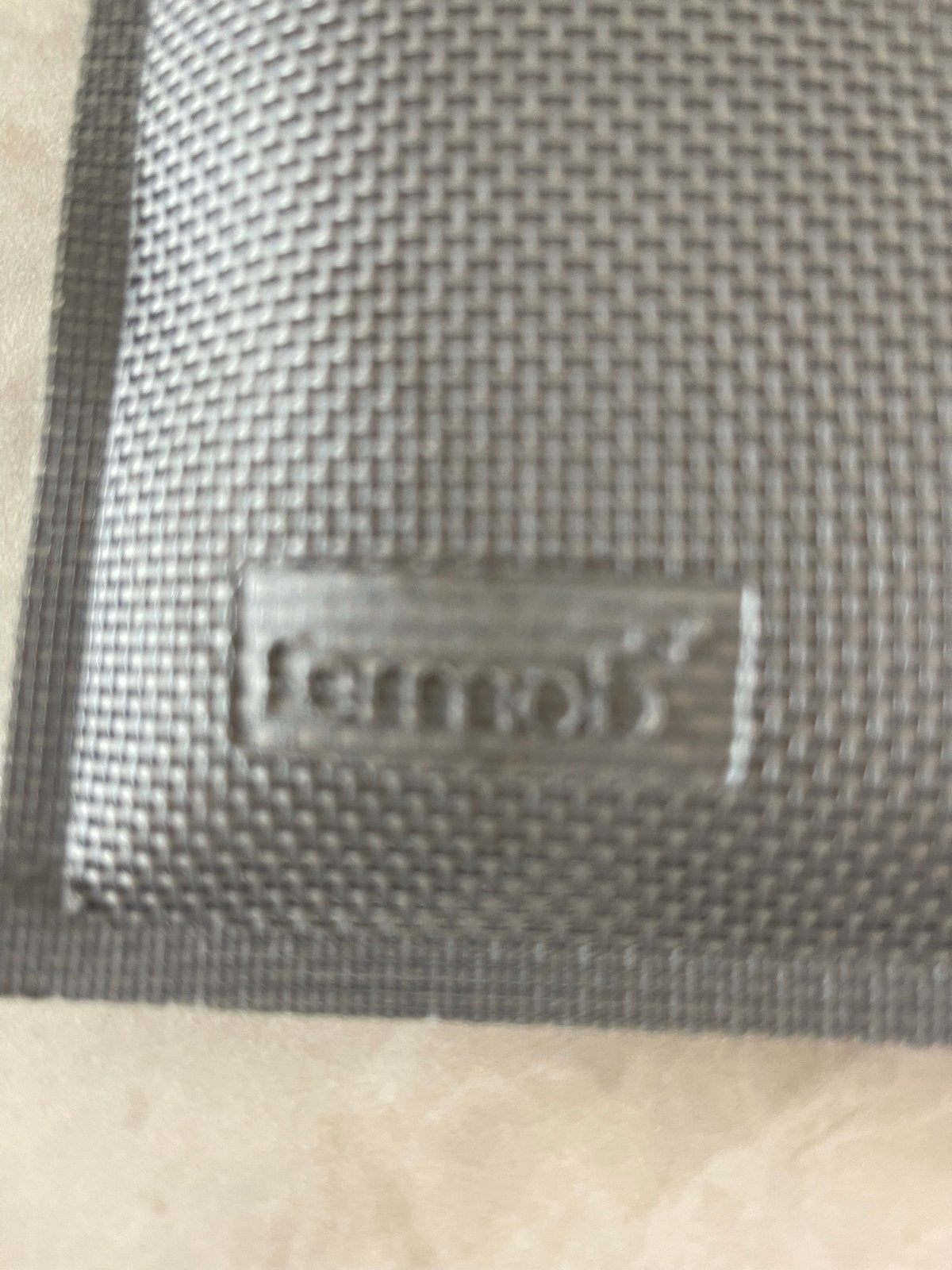 2x Fermob Bistro stoelen met kussens - Zwart, Tuin en Terras, Tuinstoelen, Ophalen, Zo goed als nieuw, Metaal, Inklapbaar