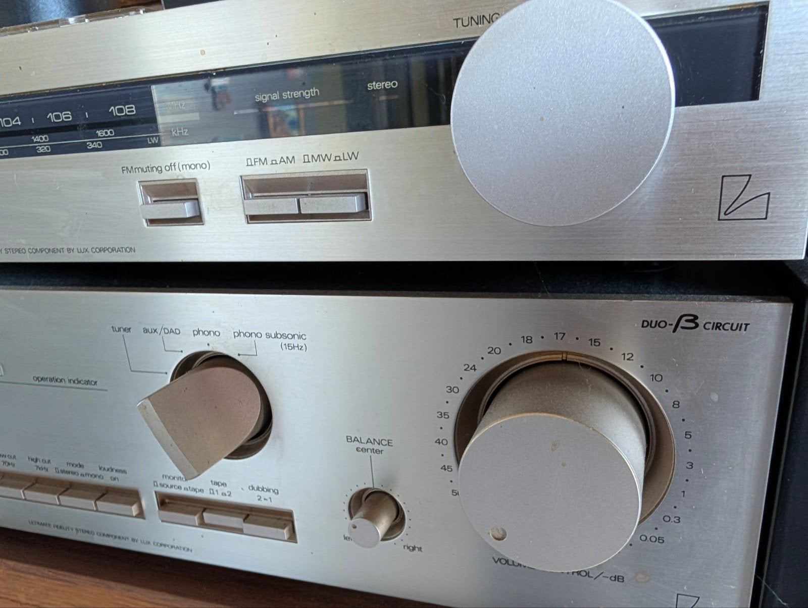 Luxman L-200   Tuner T-210L, Ophalen of Verzenden, Gebruikt, Minder dan 60 watt, Overige merken