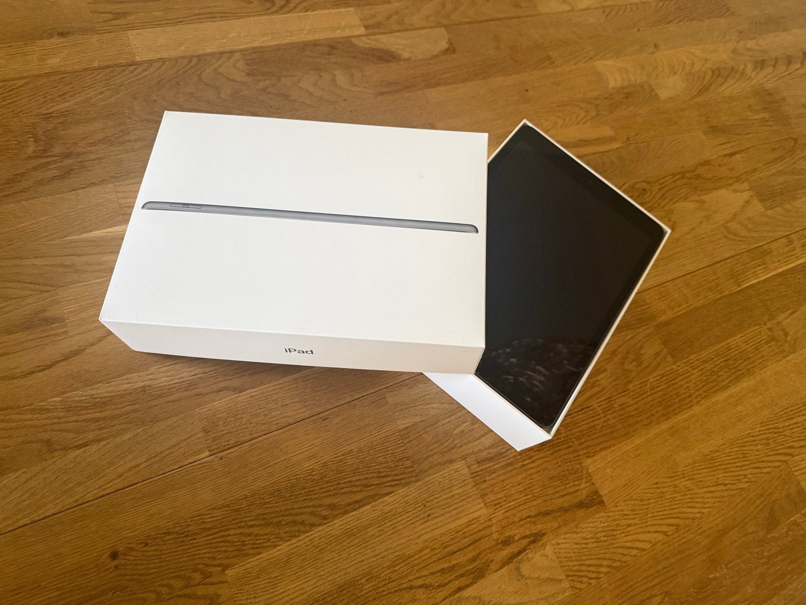 Apple iPad (7e generatie) 32GB Wi-Fi Spacegrijs met hoes, Computers en Software, 10 inch, 32 GB, Apple iPad, Ophalen of Verzenden