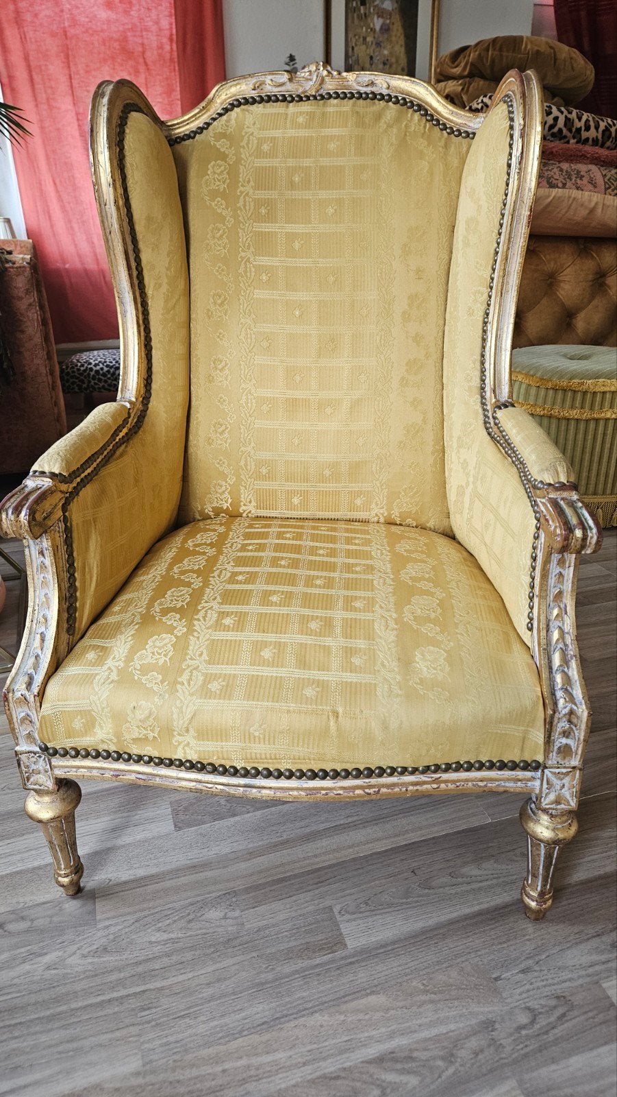 Fauteuil Louis Quinze stijl, Ophalen