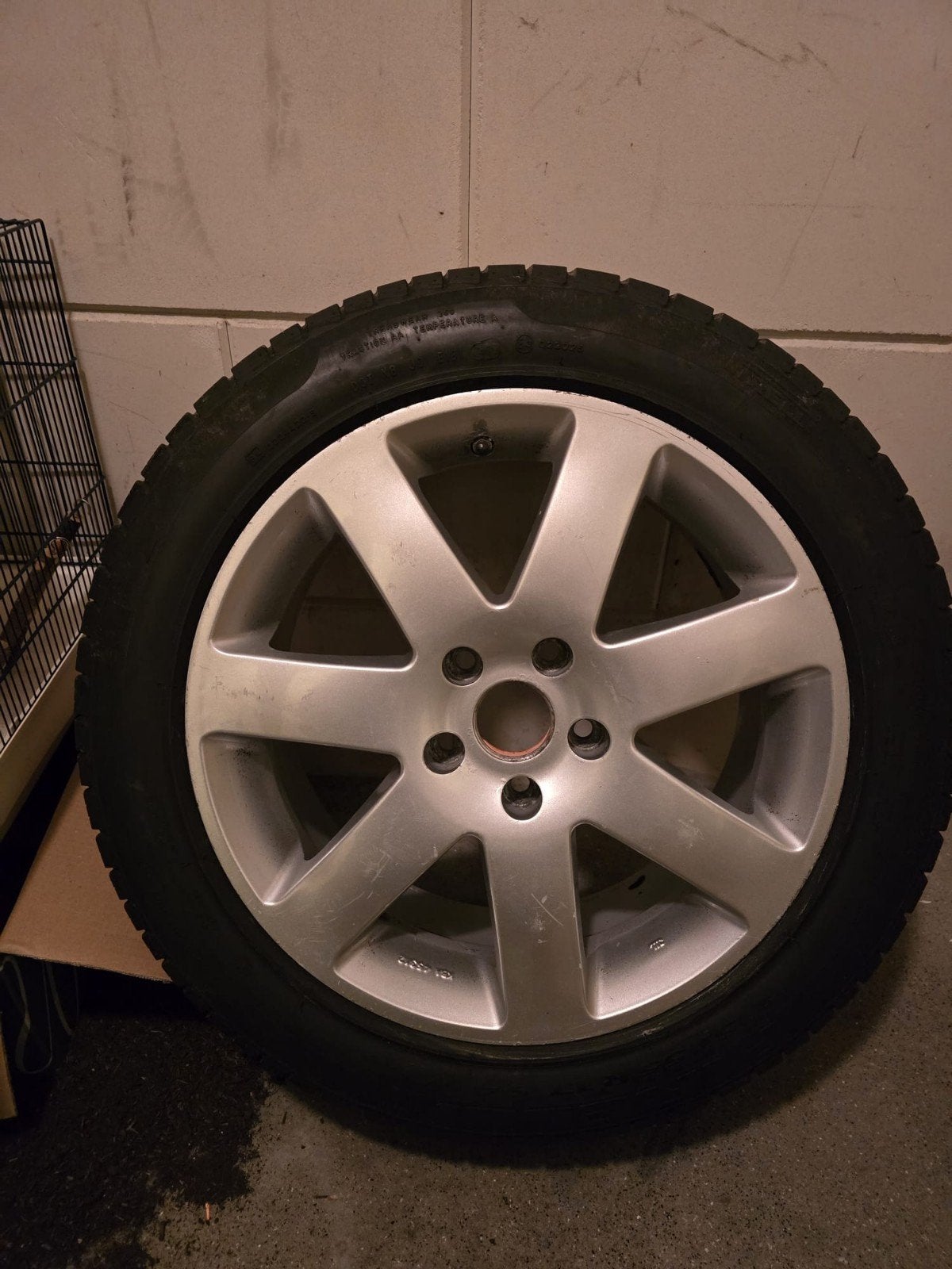 Suzuki Vitara reservewiel met Pirelli band 215/55 R17, Auto-onderdelen, Banden en Velgen, 17 inch, Ophalen of Verzenden, Terreinwagen