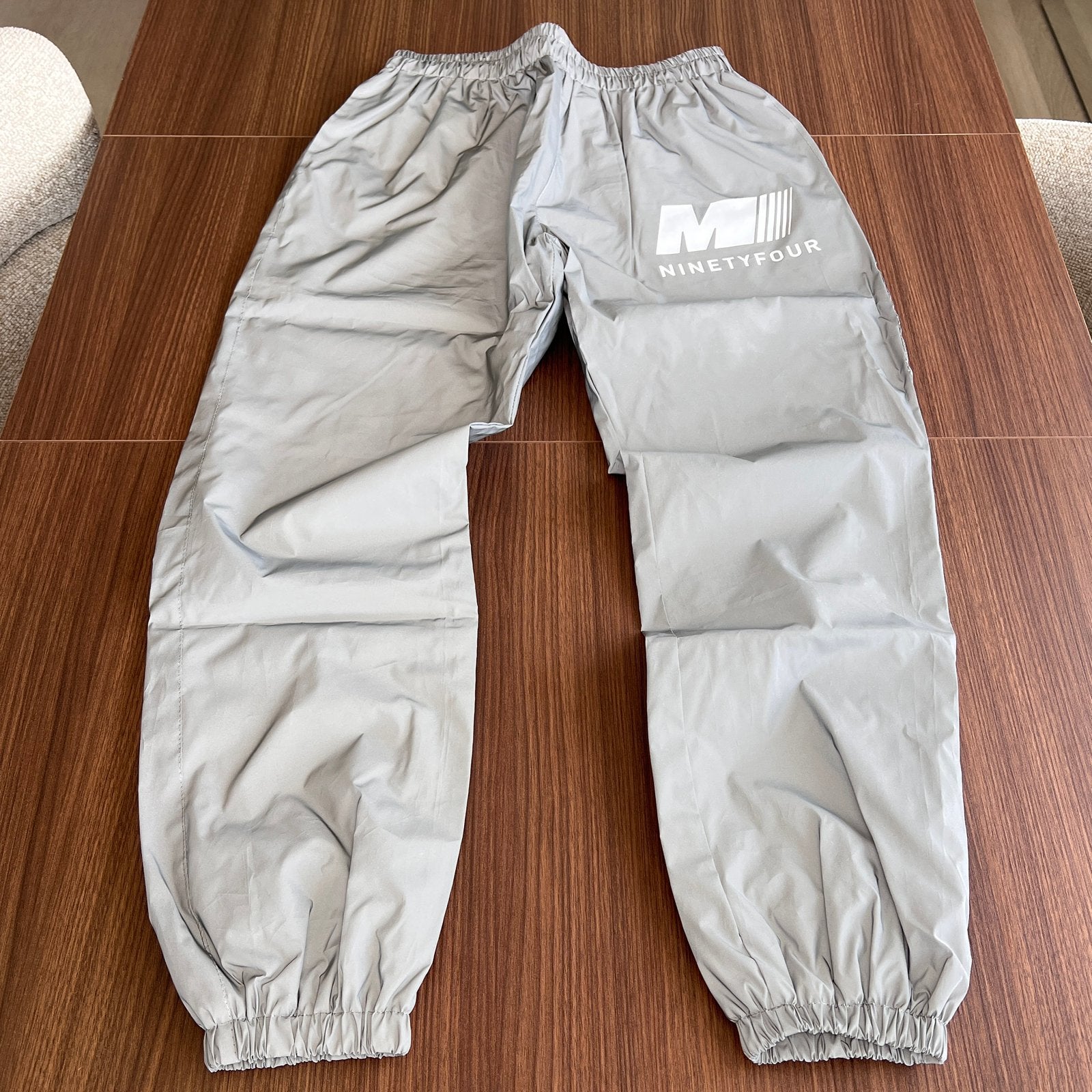 Ninetyfour Reflective Nylon Jogger (Maat XL), Ophalen of Verzenden, Zo goed als nieuw, Maat 56/58 (XL), Grijs