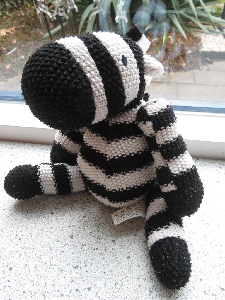 2 x Zwart wit gehaakte of gebreide zebra zebrapaard van Hema, Ophalen of Verzenden, Zo goed als nieuw, Overige typen