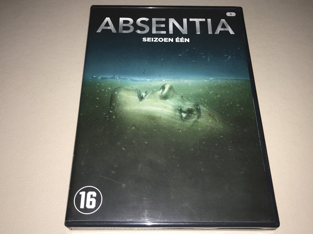 Absentia (seizoen 1), Engels, Vanaf 16 jaar, Seizoen 1, Verzenden