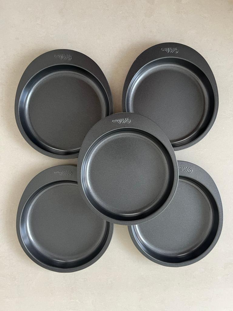 Nieuw wilton Cake Pan Easy Layers -15cm, Ophalen of Verzenden, Nieuw