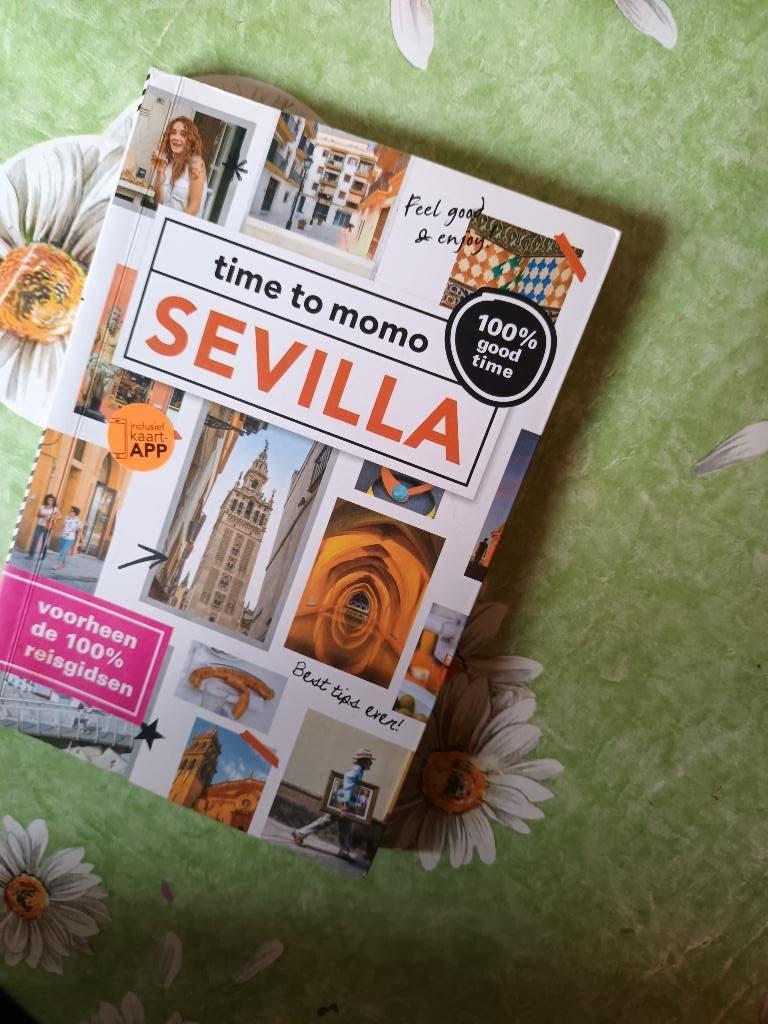 Sevilla Andalusie Spanje reisgids time to momo wandelroutes, Overige merken, Europa, Ophalen of Verzenden, Zo goed als nieuw