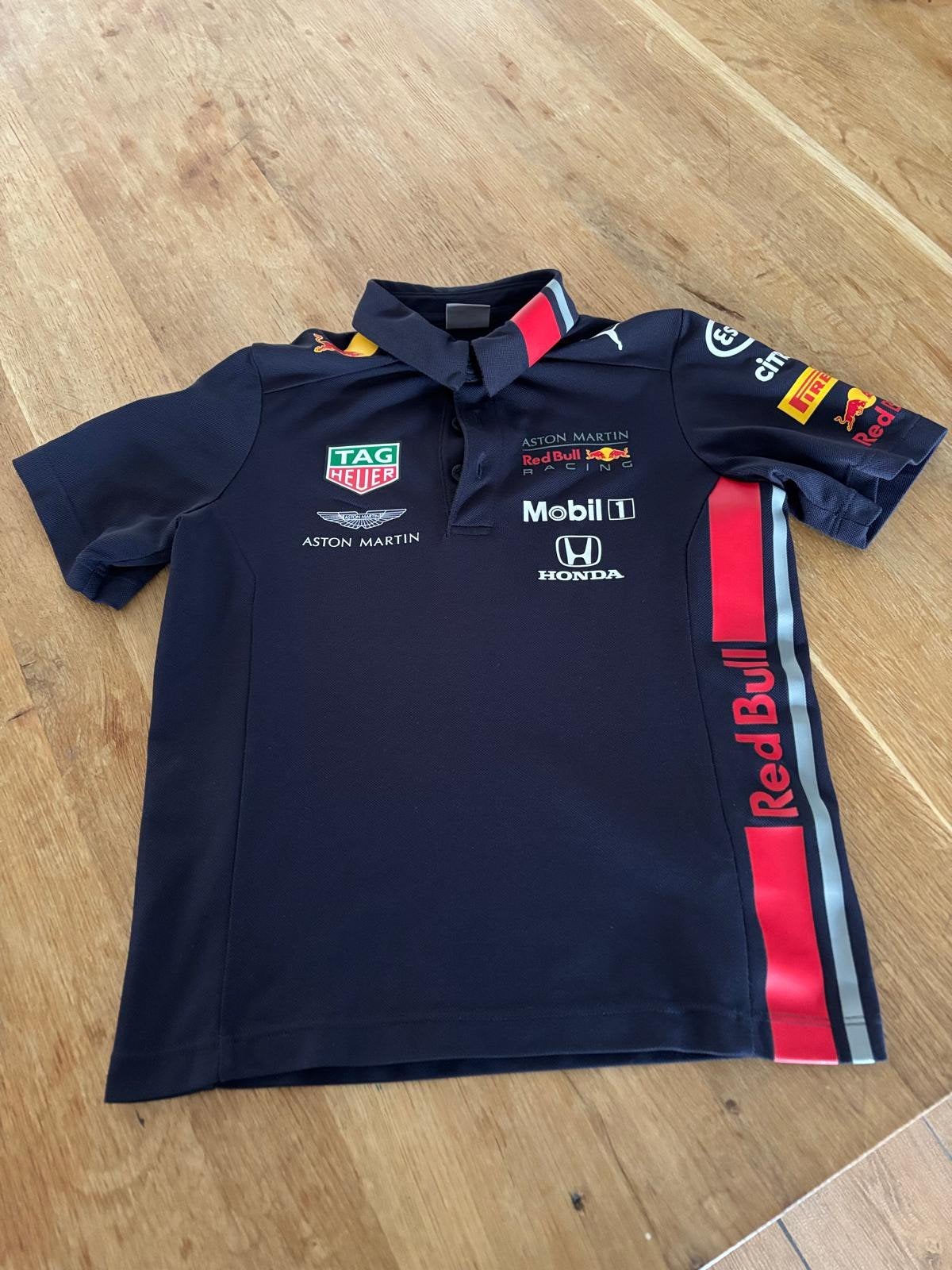 Max Verstappen T-shirt en Red Bull Racing Polo, Kinderen en Baby's, Ophalen, Gebruikt, Setje, Jongen