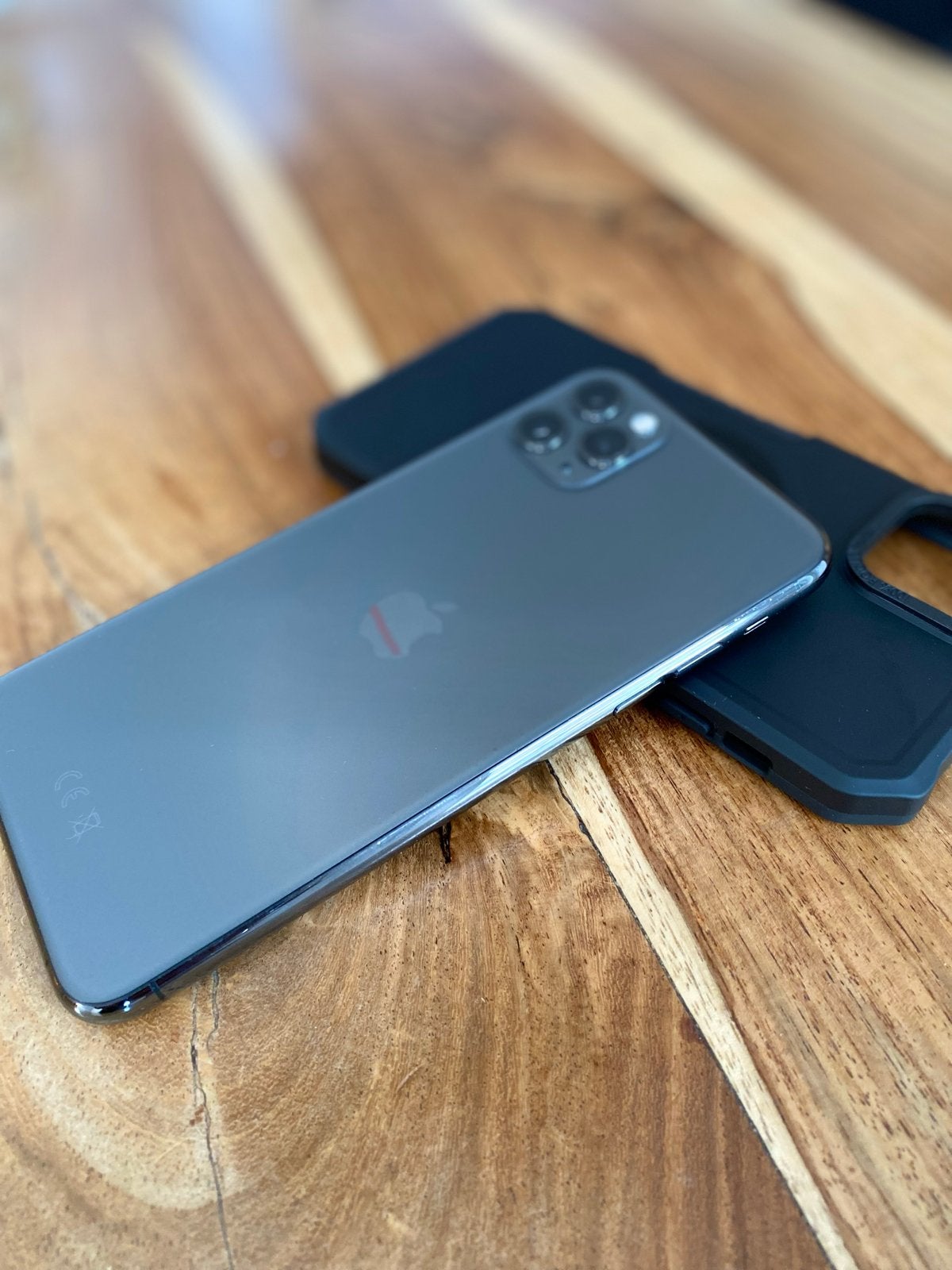 iPhone 11 Pro Max 256 GB, Ophalen, Info@apple.eu, Blauw, Zo goed als nieuw