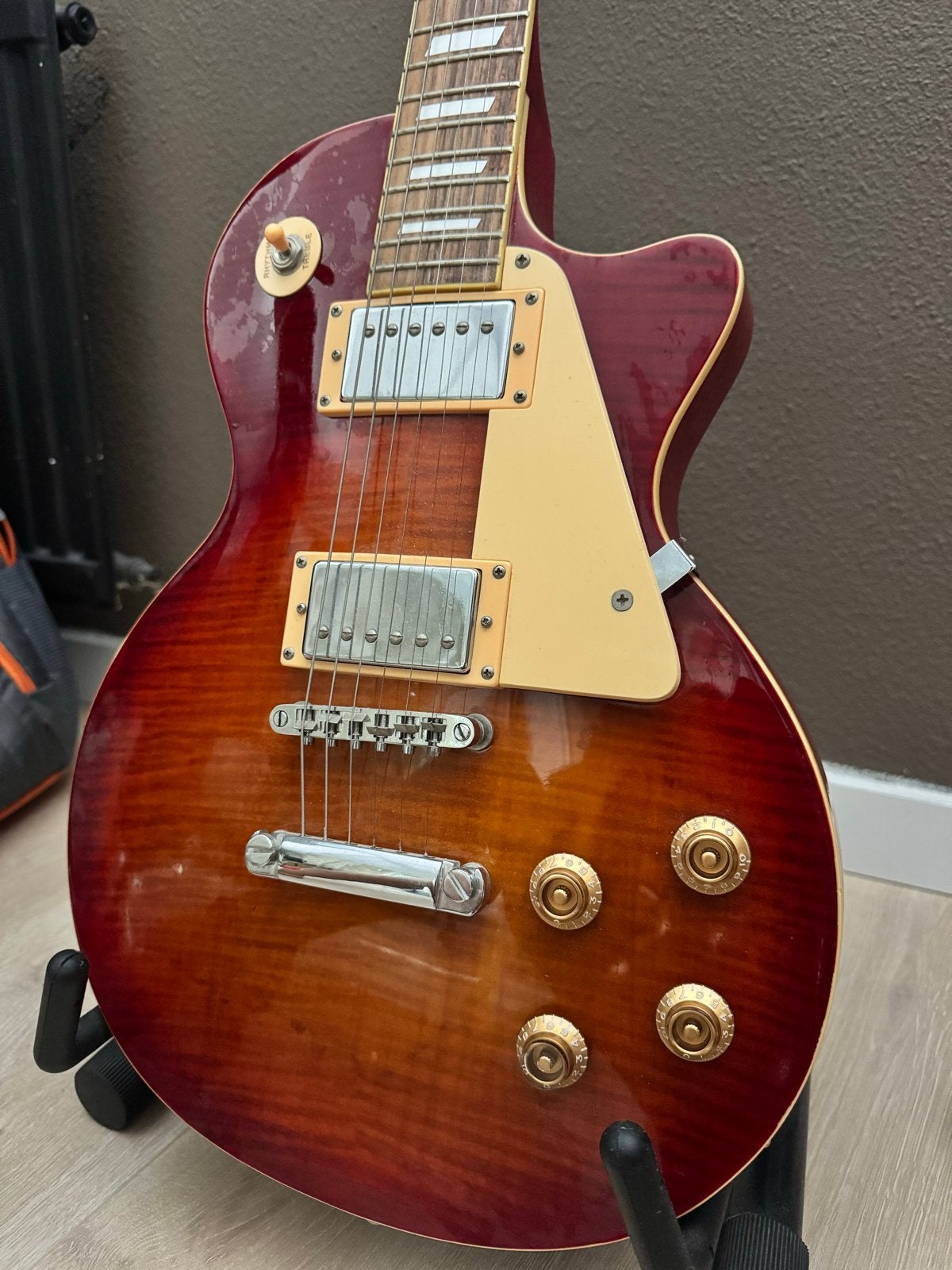Stagg Les Paul Style Elektrische Gitaar - Zo goed als nieuw, Muziek en Instrumenten, Ophalen, Zo goed als nieuw, Solid body, Overige merken