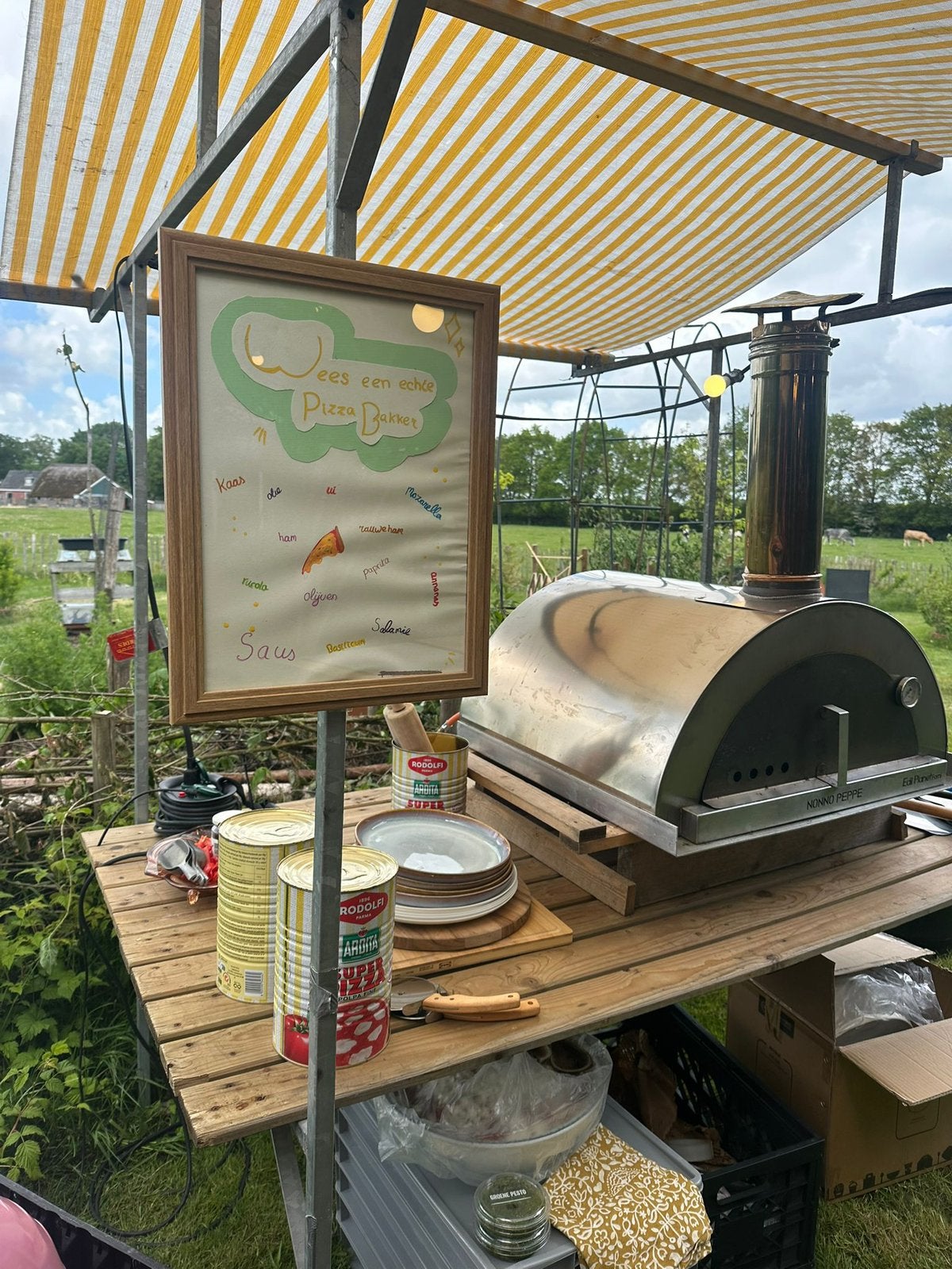 Pizzaoven huren drenthe groningen friesland, Ophalen, Zo goed als nieuw
