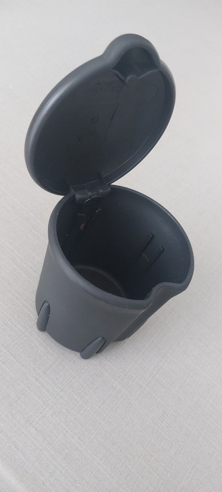 Asbak uit Renault Clio. Nieuw, Auto-onderdelen, Ophalen of Verzenden, Nieuw, Renault