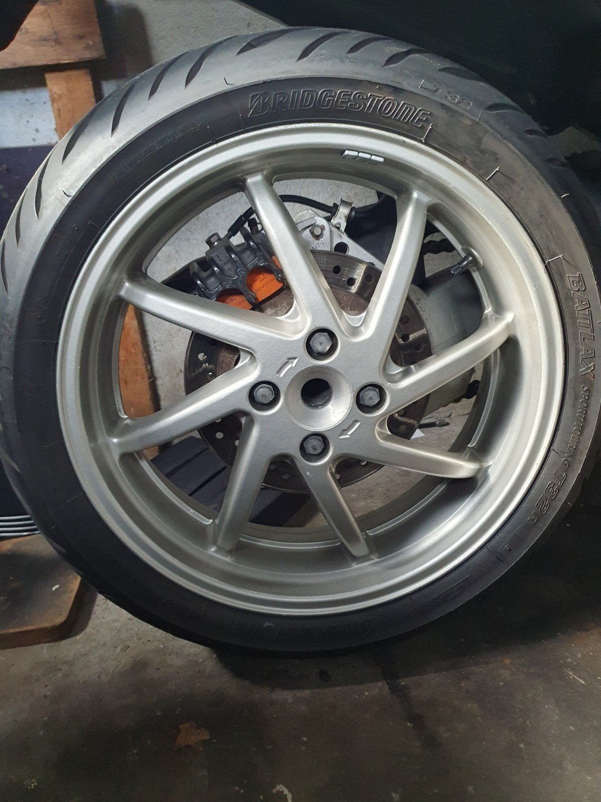 8 spaaks VFR 750 velg rc36/1, Motoren, Ophalen, Gebruikt
