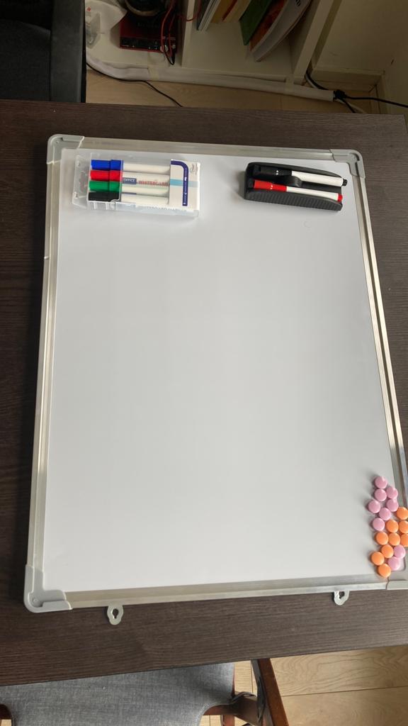 Twee whiteboards, Ophalen, Whiteboard