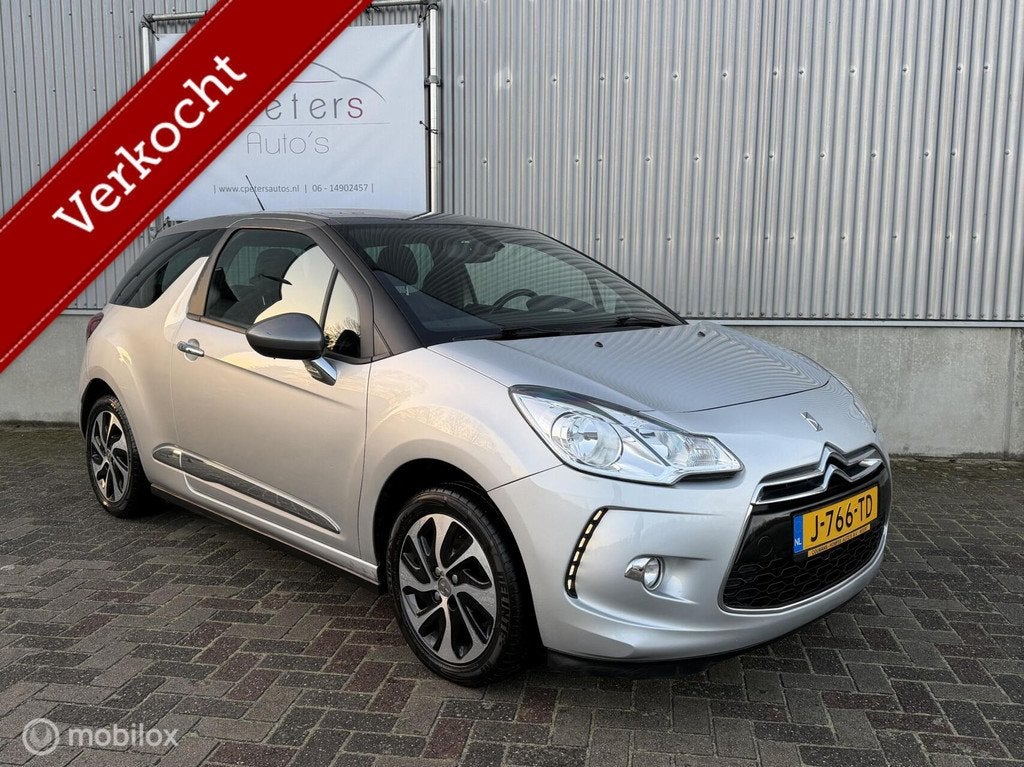 Ds 3 1.2 PureTech Chic Automaat DS3 2016 / Clima / Parkeerse, Auto's, DS, Stof, Euro 6, 1199 cc, 82 pk