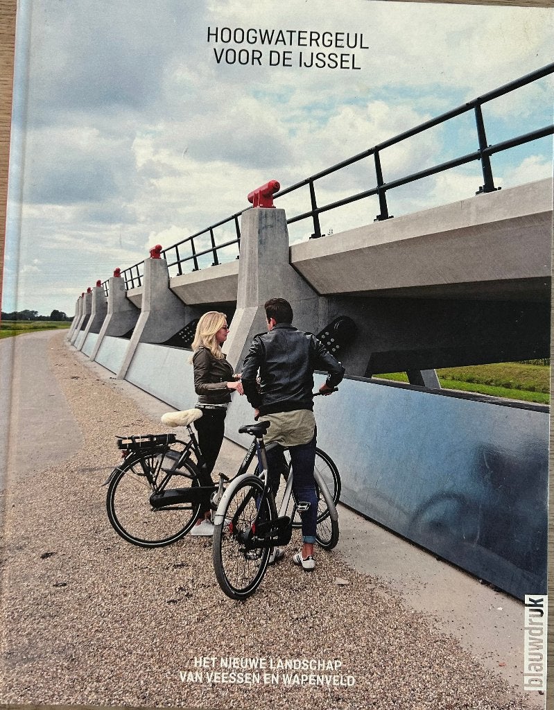 Boek Hoogwatergeul voor de Ijssel, Ophalen of Verzenden, Zo goed als nieuw, Overige wetenschappen
