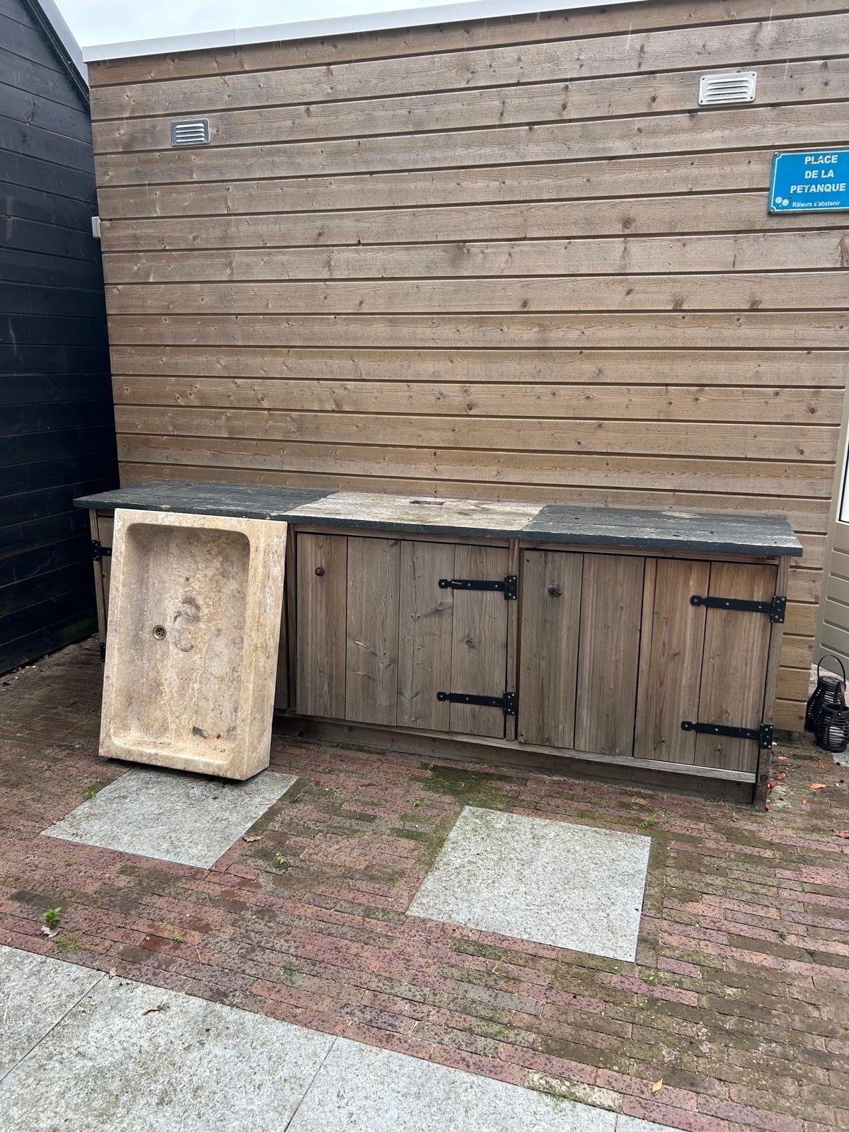 Buitenkeuken met spoelbak, Ophalen, Gebruikt, Houtskool, Vrijstaand