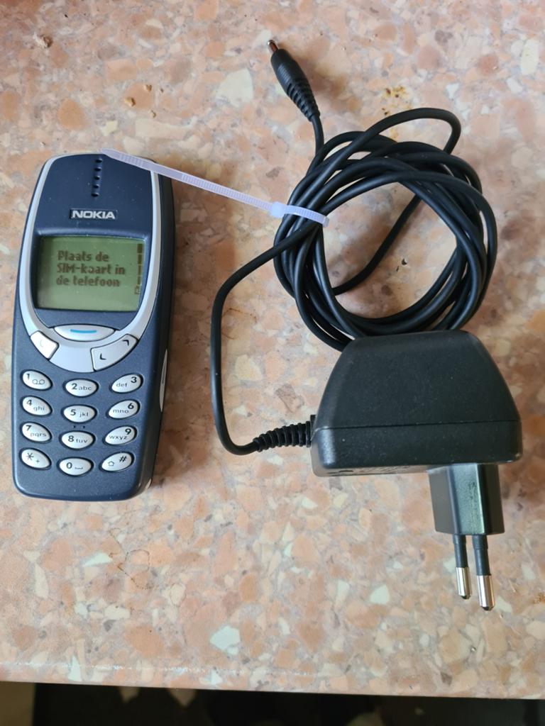Nokia 3310 - Klassieke Mobiele Telefoon met Oplader, Zwart, Ophalen of Verzenden, Zonder simlock, Zonder abonnement