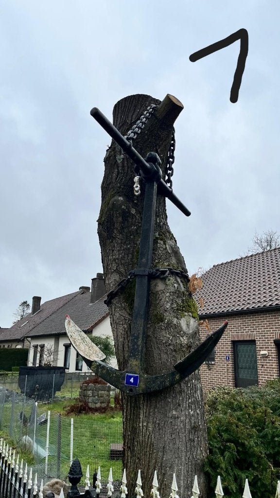 4 zware ijzeren ankers, Ophalen