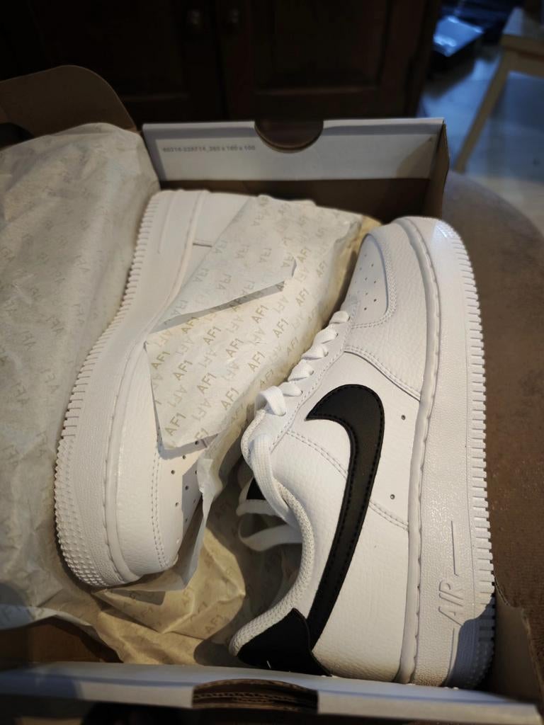 Nike Air Force 1 Low Wit Zwart - Maat 36.5, Wit, Nike, Nieuw, Ophalen of Verzenden