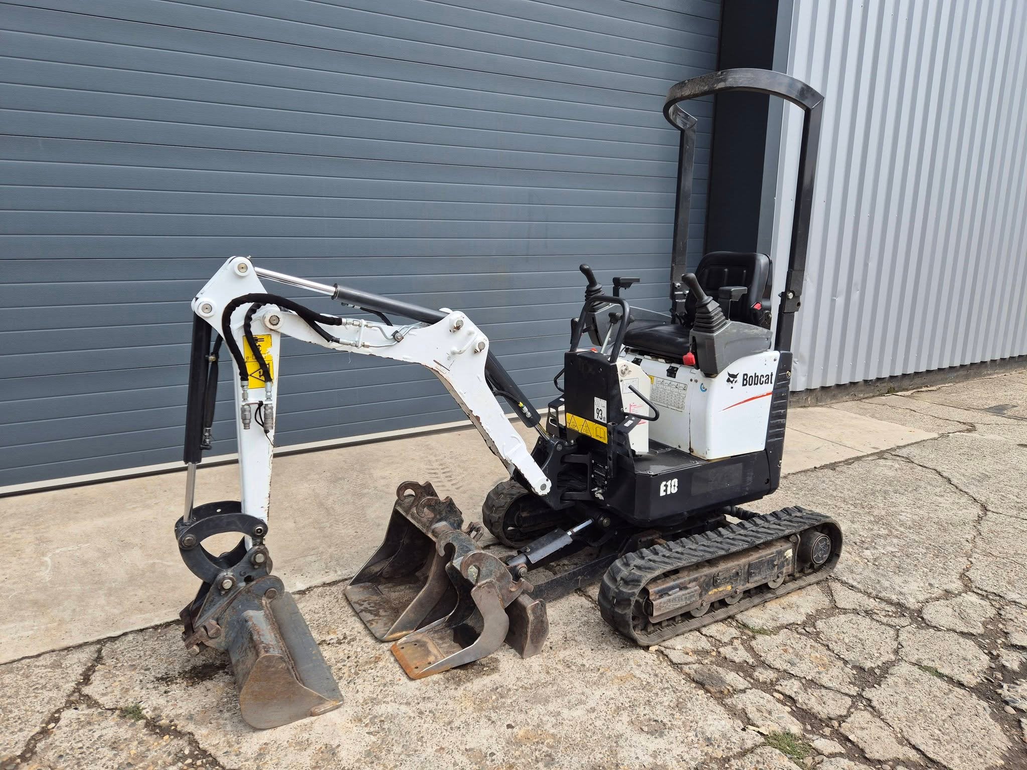 Bobcat E10 Minigraver Graafmachine (bj 2018), Zakelijke goederen, Machines en Bouw | Kranen en Graafmachines, Graafmachine