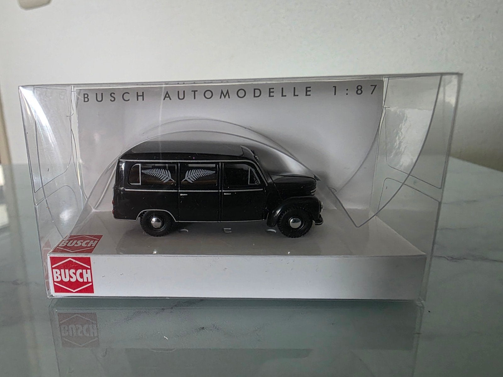 Busch Framo V901/2 Lijkwagen 1:87 - Nieuw in doos, Ophalen of Verzenden