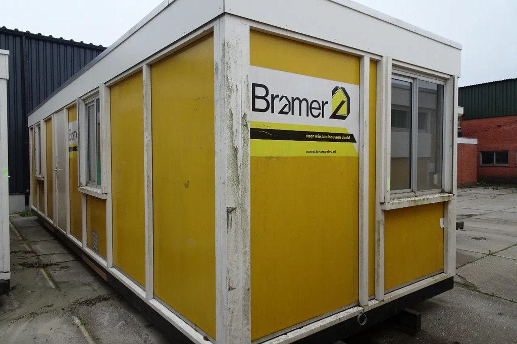Brouwer kantoorunit, Zakelijke goederen