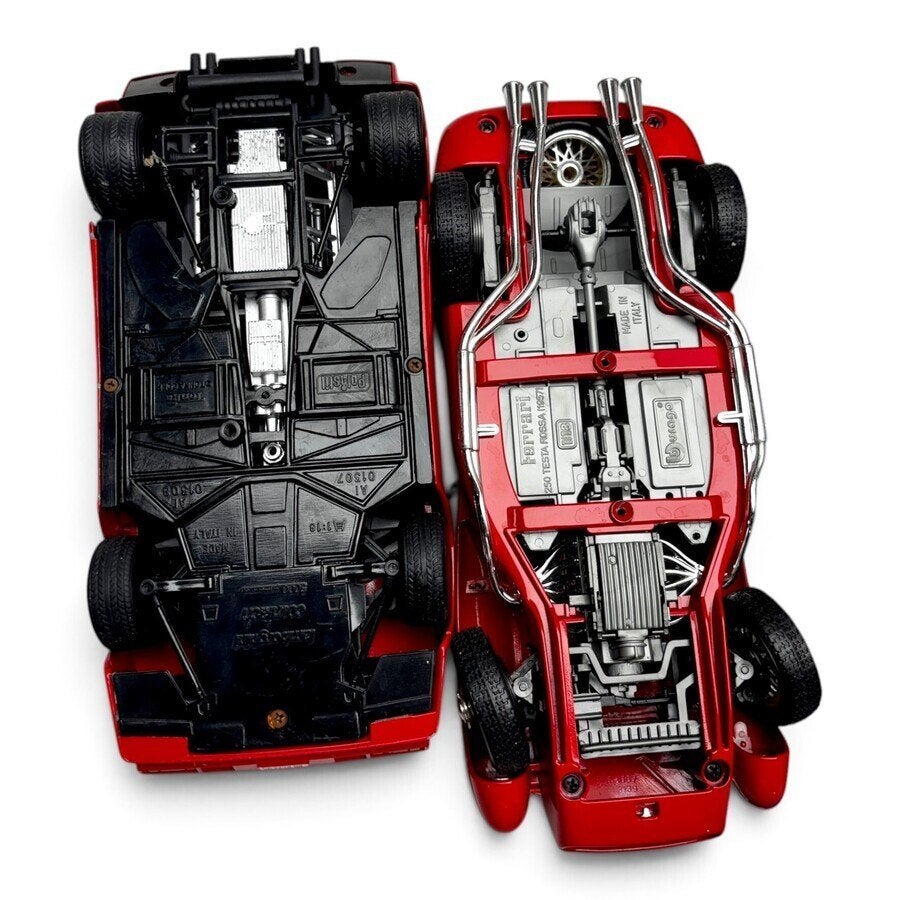 Diverse modelauto's waaronder Ferrari (13 X), Antiek en Kunst, Ophalen of Verzenden, Rechthoekig, Minder dan 50 cm
