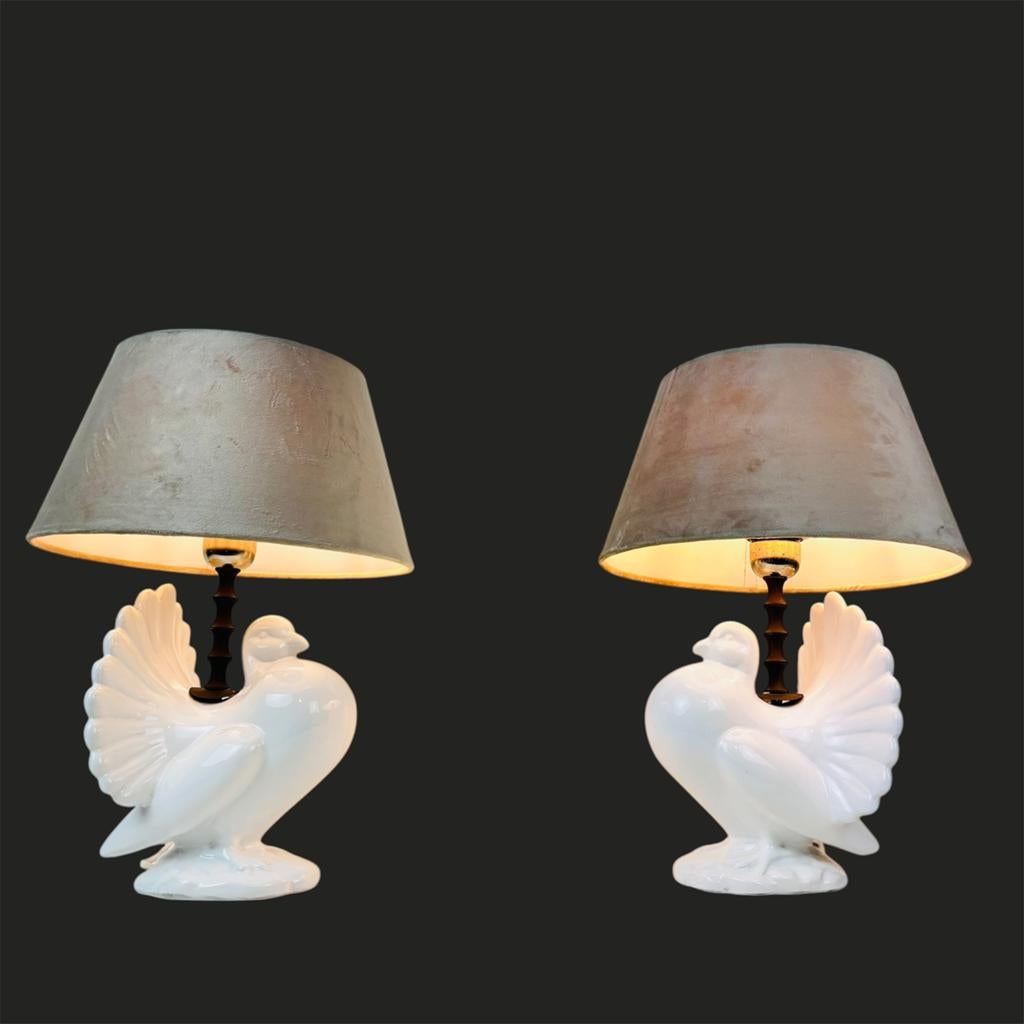 Set wit keramische vogel / duiven lampen met kap, Huis en Inrichting, Ophalen of Verzenden, Stof, Minder dan 50 cm