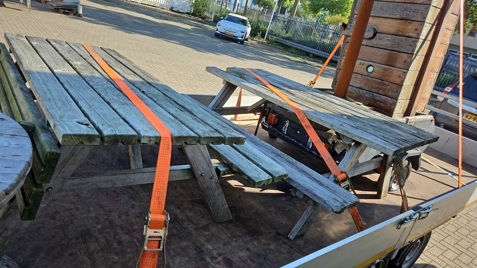 picknickbanken opknappers of voor bij de keet, Ophalen, Rechthoekig, Hout