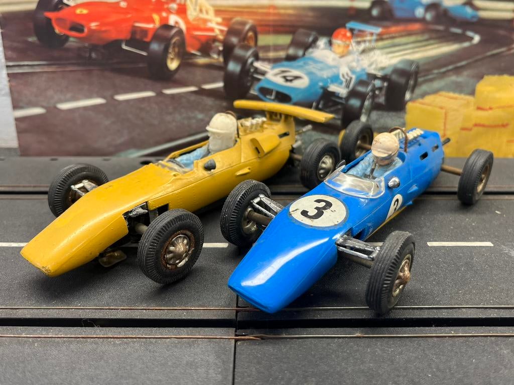 Carrera Universal BMW F2 Slot Car racebaan auto, Ophalen of Verzenden, Zo goed als nieuw, Elektrisch, Carrera