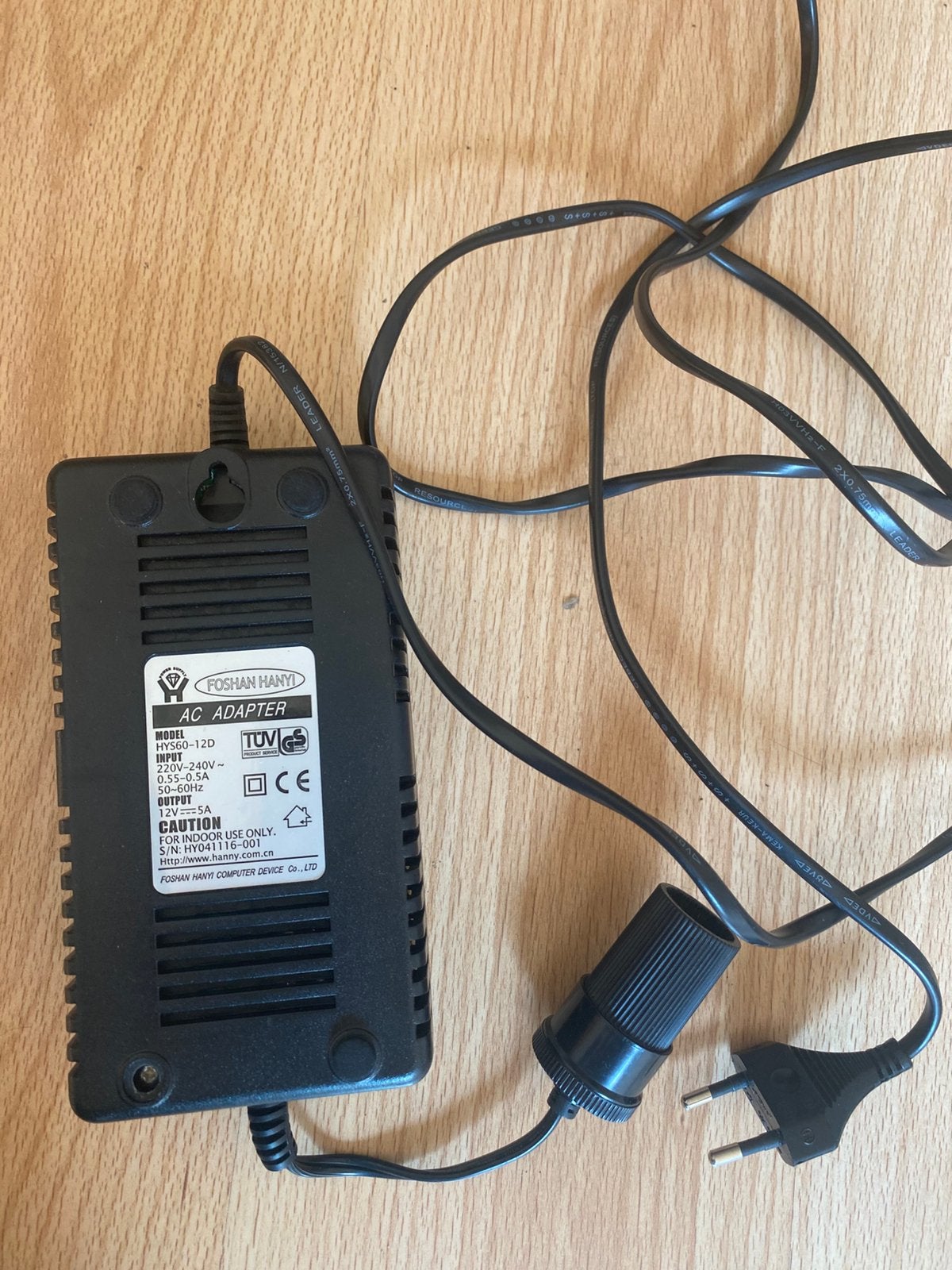 Adapter van 220-230 V naar 12 V, Ophalen of Verzenden, Zo goed als nieuw