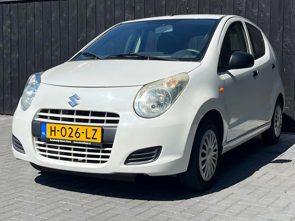 Suzuki Alto 1.0 2010 Wit, Auto's, Suzuki, Voorwielaandrijving, 200 kg, 4 stoelen, Handgeschakeld