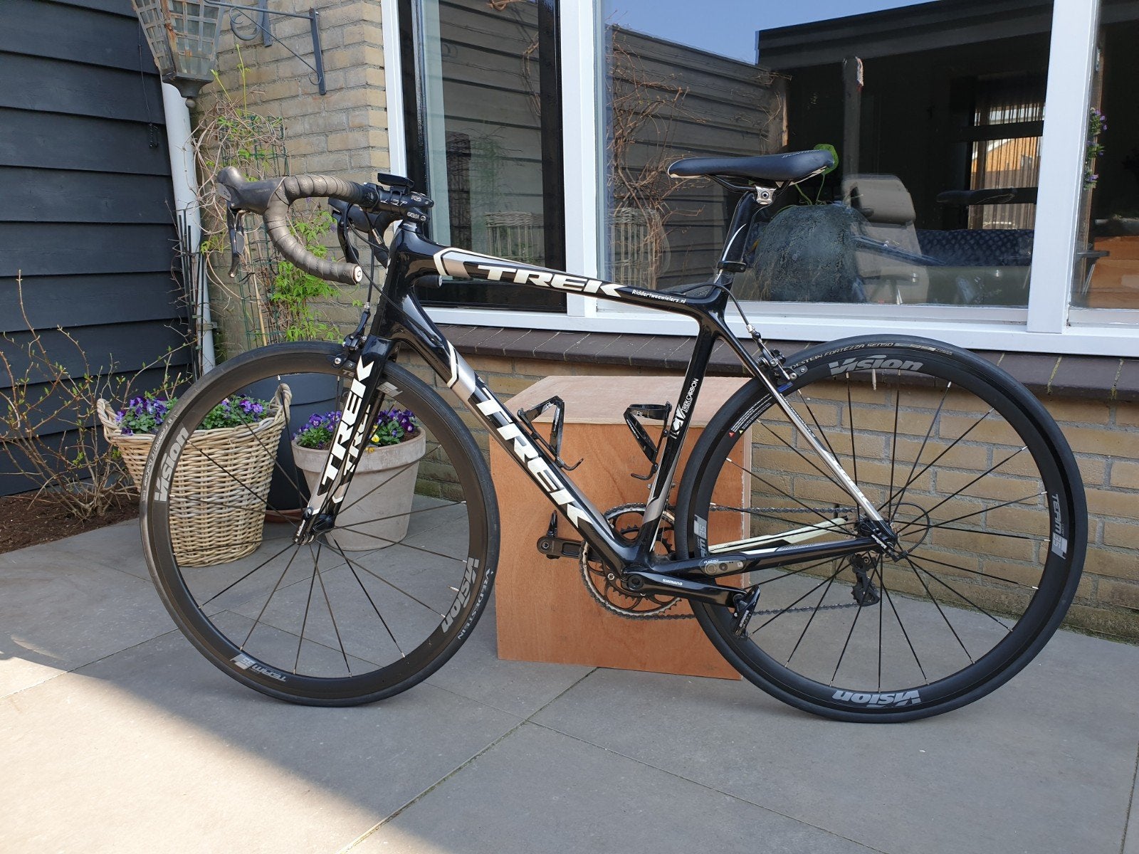 Trek Madone 5.2 racefiets Shimano 105 framemaat 56, Fietsen en Brommers, Fietsen | Racefietsen, 28 inch, Carbon, Zo goed als nieuw