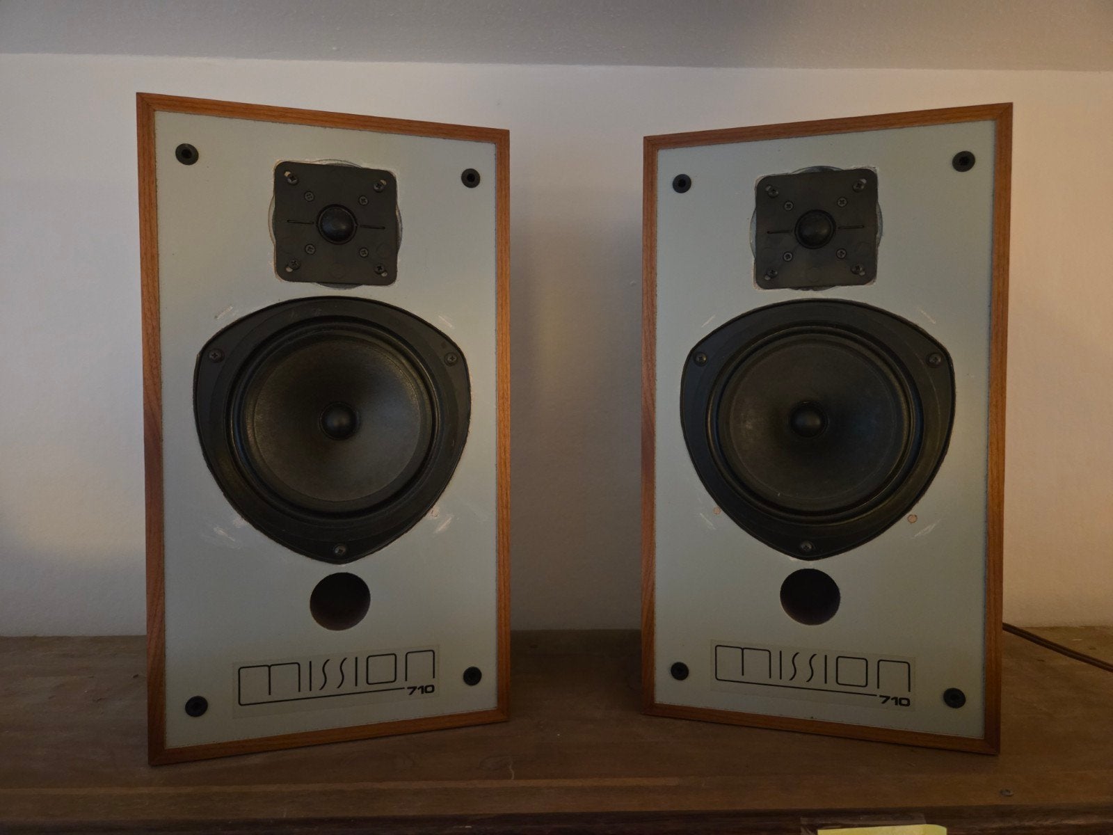 Mission 710 vintage speakerkasten met Kef 303 speakers, Audio, Tv en Foto, Gebruikt, Speakerset, Minder dan 60 watt, Ophalen