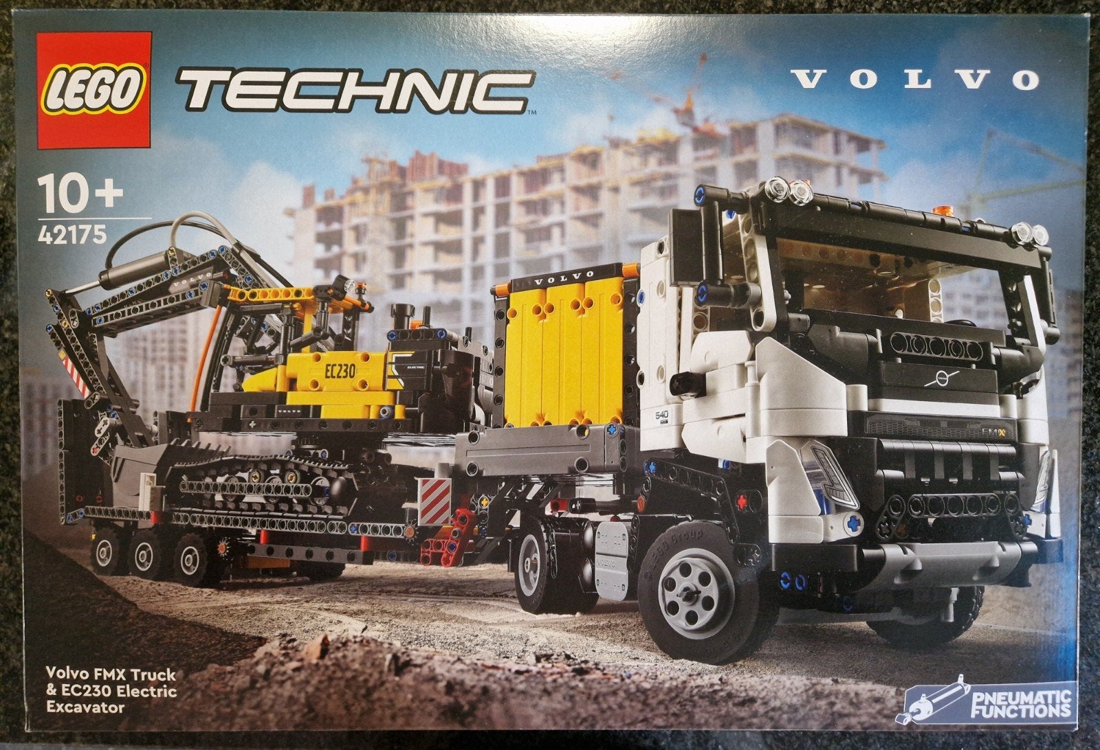 Lego Technic Volvo FMX truck & EC230 elektrische graafmachin, Lego, Nieuw, Ophalen of Verzenden, Complete set