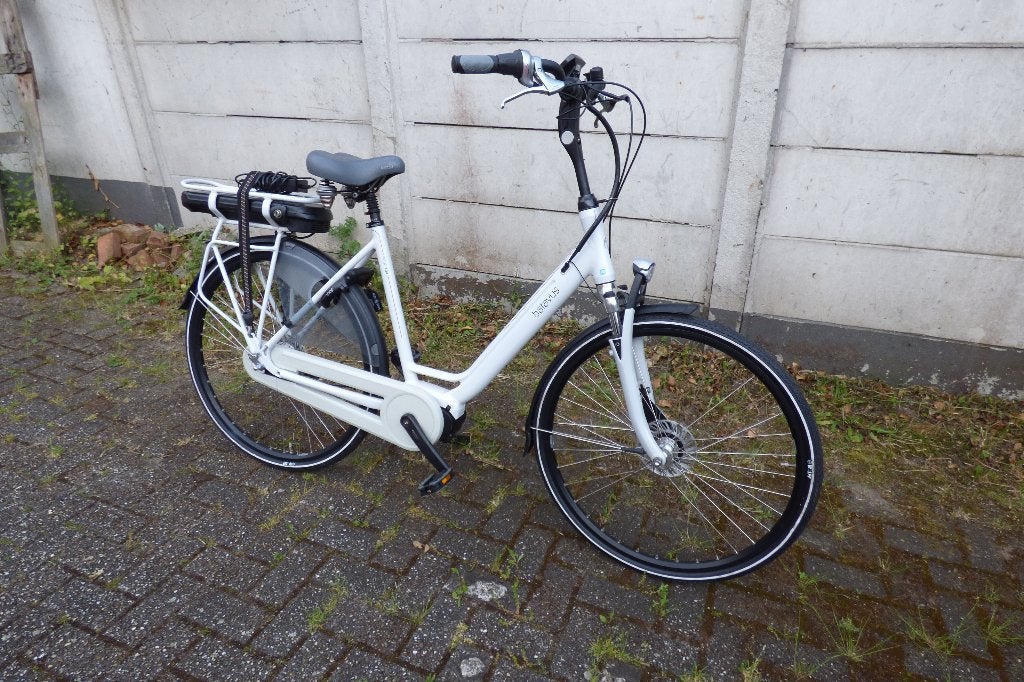 Elektrische stadsfiets Batavus wayz ego, Fietsen en Brommers, Elektrische fietsen, Zo goed als nieuw, Batavus, 51 tot 55 cm, 50 km per accu of meer