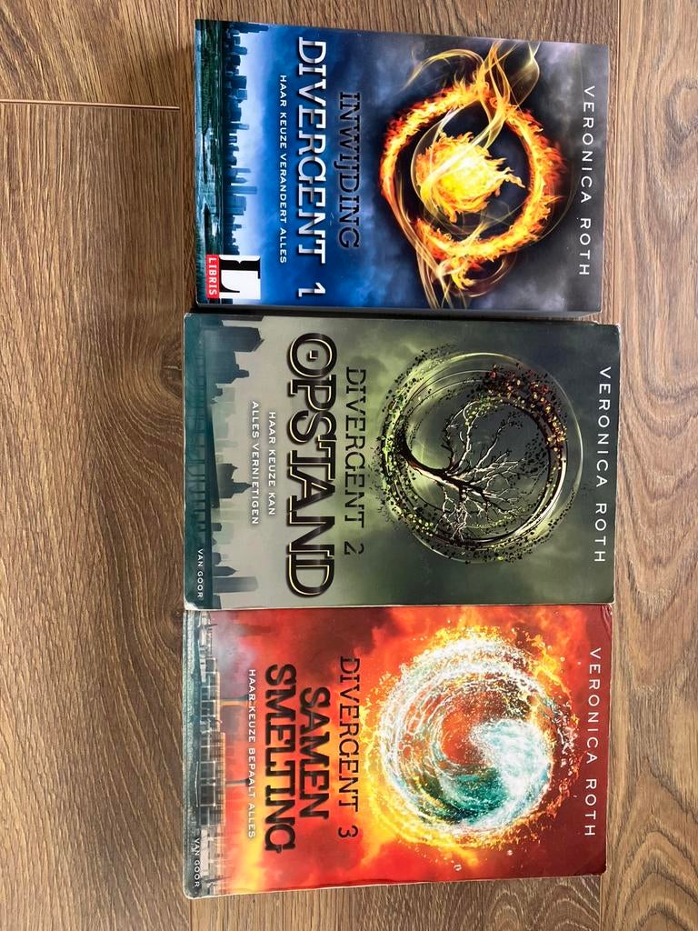 Divergent - complete serie, Ophalen of Verzenden, Zo goed als nieuw