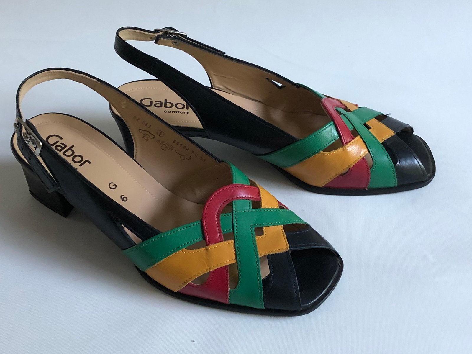 Gabor sandalen met hoge hak maat 6, Kleding | Dames, Schoenen, Ophalen of Verzenden, Nieuw, Sandalen of Muiltjes