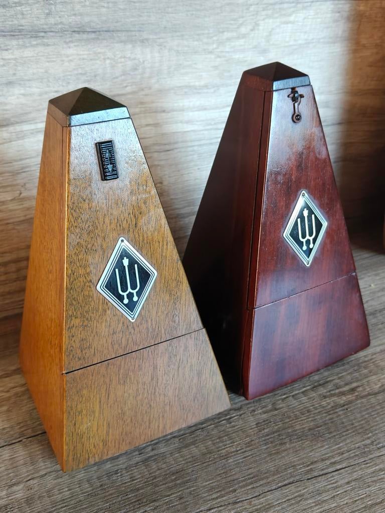 Twee keer een vintage Houten Metronoom van Wittner, Ophalen of Verzenden, Gebruikt, Drums of Percussie