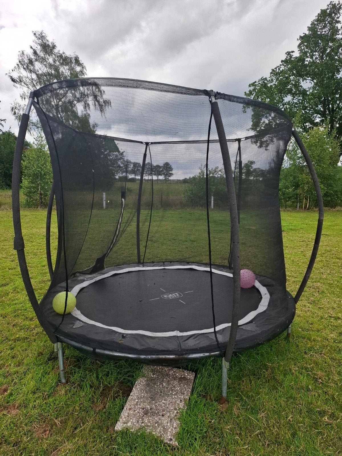 Exit toys trampoline 244 cm met net., Ophalen, Zo goed als nieuw