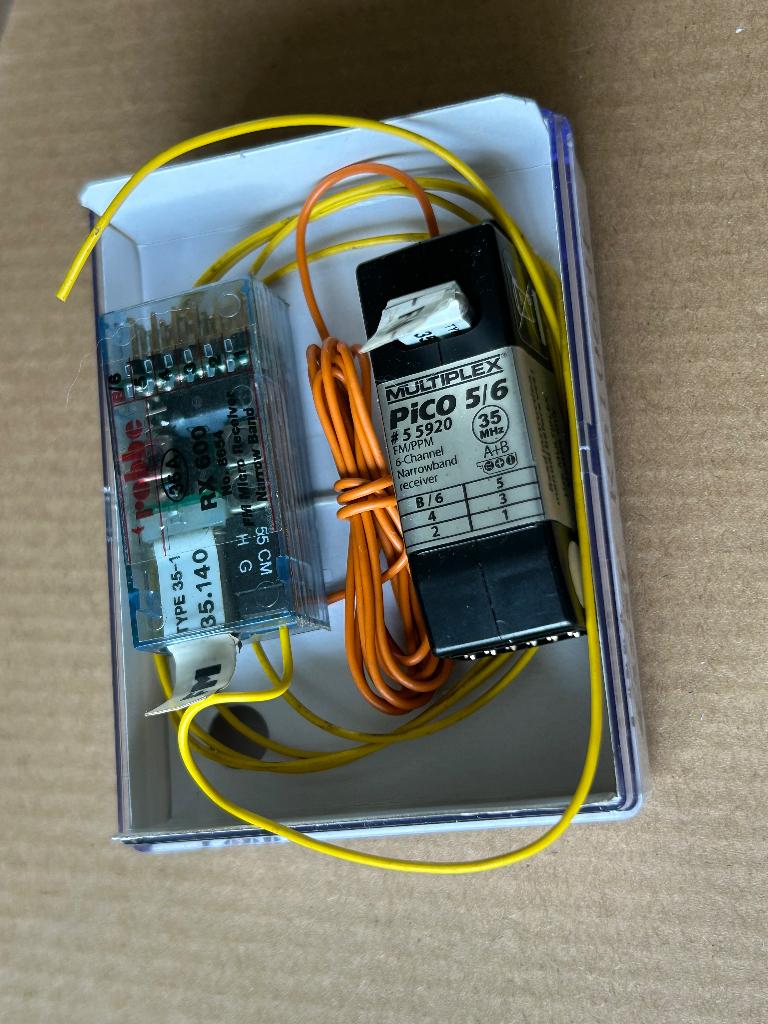 Robbe en Multiplex 35Mhz RC ontvanger FM PPM, Hobby en Vrije tijd, Modelbouw | Radiografisch | Vliegtuigen, Ophalen of Verzenden