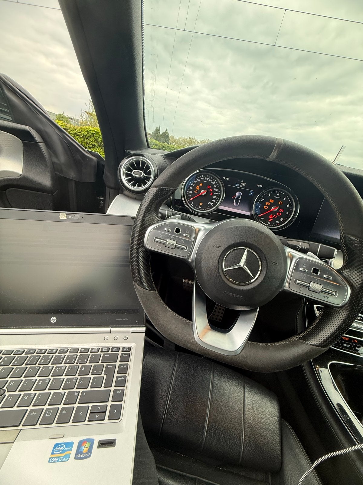 HP Laptop I7 mercedes of bmw dealer programma xentry / ista, Computers en Software, Windows Laptops, Ophalen, Gebruikt, 2 tot 3 Ghz