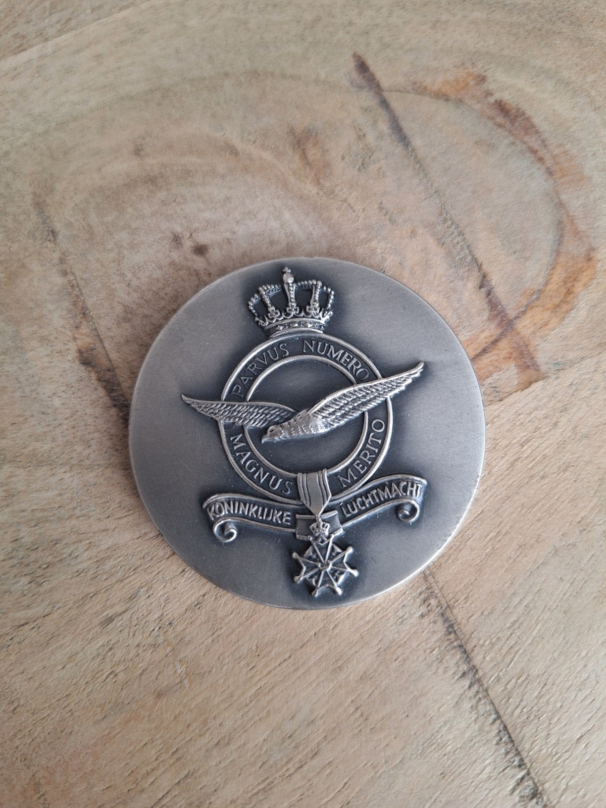 Herdenkingspenning Koninklijke Luchtmacht 1913-1973, Postzegels en Munten, Ophalen of Verzenden