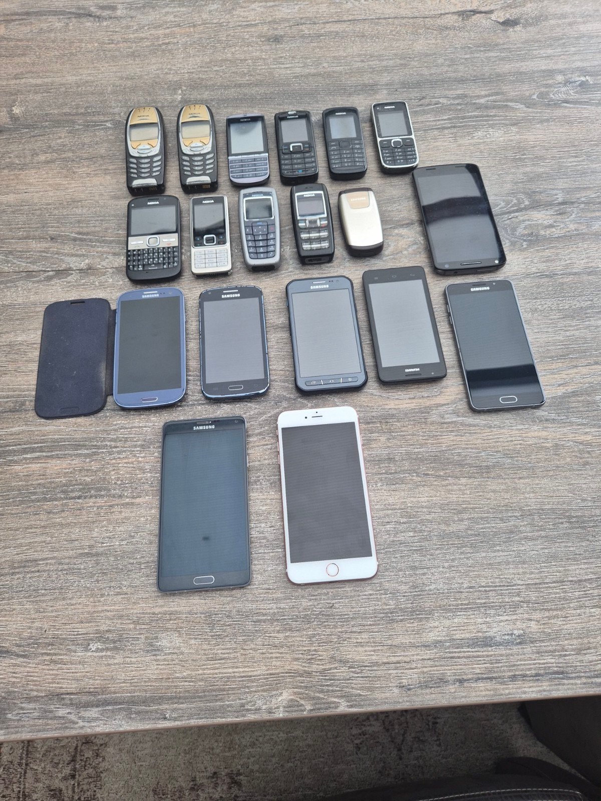 21 GSM's te koop - alles werkt, vaste prijs, Ophalen, Overige modellen